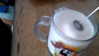 Aerolatte Review Frothing Cold Milk In Under 1 Minute [upl. by Teri]